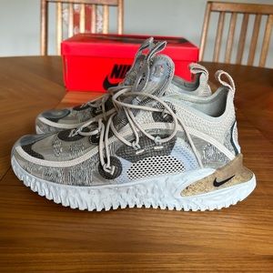 Nike Ispa Flow - pure platinum